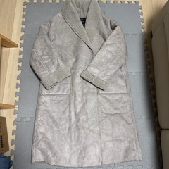 未使用のコートの画像