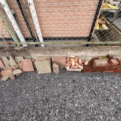 レンガ差し上げますの画像