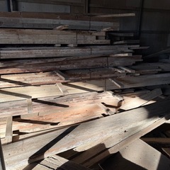 1束　廃材　中古　桟木（さんぎ）垂木インニッサンバタ角　薪用の画像