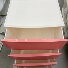 ★リユースのサカイ千葉中央店★  プラスチックチェスト 白/ピンク H84×D41×W54 クリーニング済み TC5860の画像