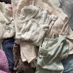 120センチの子ども服大量セットの画像