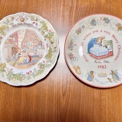 【2枚セット】ピーターラビット WEDGWOOD とRoyal Doulton のお皿の画像