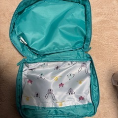 オムツバッグの画像