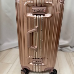 スーツケースの画像