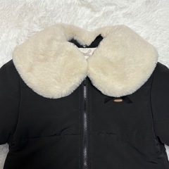 SERAPH セラフ　ダウンコート 黒　ファー襟　女の子　140  アウター の画像