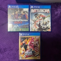 美品　箱付きps4本体 500G ホワイト　すぐ遊べるセットの画像