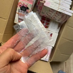 100セットぐらい
　nailsの画像
