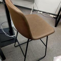 カウンターチェア　椅子の画像