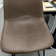 カウンターチェア　椅子の画像