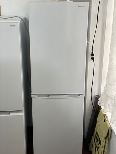 送料・設置込み可冷蔵庫162L IRIS OHYAMA 2019年【分解クリーニング