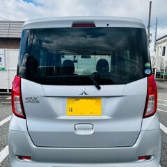 三菱EKスペース2014年モデルシルバーカラー、走行距離77000kmと非常に低く、2027年6月まで車検付き。2WD、660ccの画像