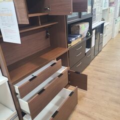 ニトリ　食器棚　茶色の画像