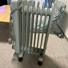 【受渡し者決定】急募！オイルヒーター日程により割引！詳細確認してくださいの画像