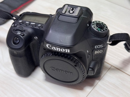 Canon EOS 80D 本体 + 18-135mmレンズ CANON EOS 80D EF-S18-135 IS USM レンズキット 価格比較 - 価格.com