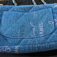 並行輸入品  CHANEL ショルダーバッグの画像