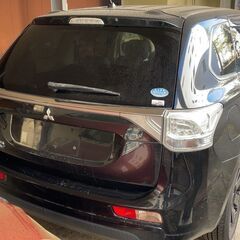 三菱SUVアウトランダーPHEV　の画像