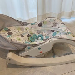 フィッシャープライス　バウンサー　振動つき　おくるみおまけつきの画像