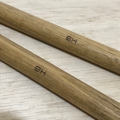 ドラムスティックとビデオの画像