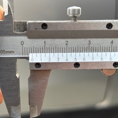 古いスタッドレスタイヤ　215 70 16の画像