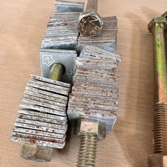 建築用ボルト　150と125mmの画像