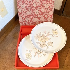 【倉庫整理品】色々箱入り食器の画像