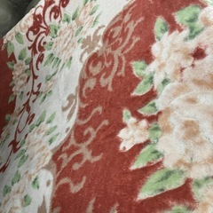 カーペット　185×185㎝
の画像