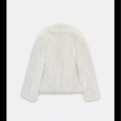 ZARA ZW COLLECTION ショートフェイクファーコートの画像
