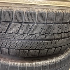 ZVW30 純正ホイール　スタッドレスタイヤ付き(取り外し可)の画像