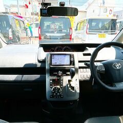 信用回復ローンは！！【審査通過実績多数】自己破産/債務整理/他社お断りされた方/お電話での仮審査/希望のお車も/ 【在庫番号H-125】　ヴォクシー　 自社ローン　リース　自社分割 　函館在庫の画像