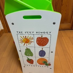 【おもちゃ収納】はらぺこあおむし子供棚 の画像