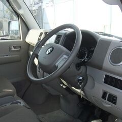 ⭕お買い得！低走行2万㌔台！エブリィワゴン⭕ローンブラックでもOK！！審査受付中！自社ローンでは無いオートローン！関西のお店ですが全国どこでも遠方納車できます！の画像