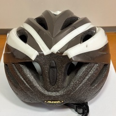 ALPINA（アルピナ）自転車用ヘルメットの画像