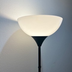 ＩＫＥＡ/フロアアップライト ブラック　差し上げますの画像