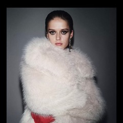 ZARA ZW COLLECTION ショートフェイクファーコートの画像