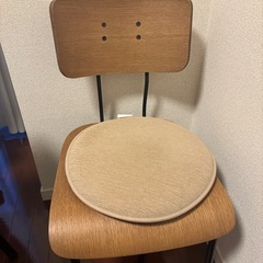 ニトリ　ダイニングチェア
の画像