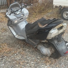 SUZUKI スカイウェーブ　不動車　部品取りの画像