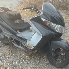 SUZUKI スカイウェーブ　不動車　部品取りの画像