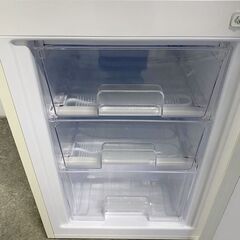 2025年製 レトロ調 2ドア冷凍冷蔵庫 130L メッキハンドル 一人暮らし 単身 PRR-142D-W ホワイト アイボリー 中古家電 店頭引取歓迎 R10296の画像