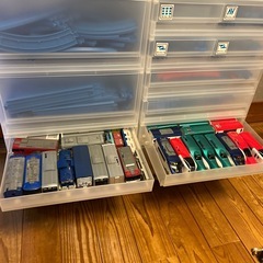 プラレール 収納箱付き 大量の画像
