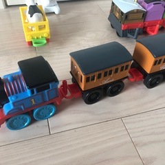 お話し中トーマス　連結できる　おもちゃの画像