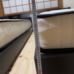 決まりました　シングルベッドとマットレスのセット 2台ありますの画像