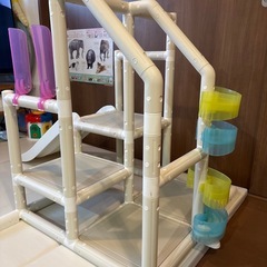 ムゲンループジム　　お家遊具　滑り台　
ジャングルジムの画像
