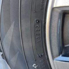 ヴェゼルにてワンシーズンのみ履いていましたの画像