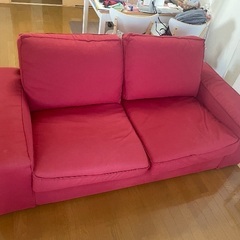 【北浦和】IKEA2人掛け赤いソファの画像