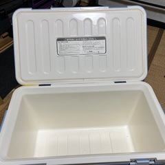 クーラーボックスの画像