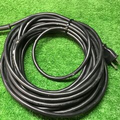 【SFU】makita TD0220 インパクトドライバ 100V【中古動作品】の画像