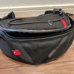 クシタニ　ウェストバッグの画像