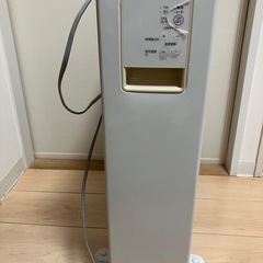 無印良品 オイルヒーター MU-11E2TK 動作確認済みの画像