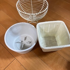 【差し上げます】フラワーアレンジ小物セットの画像