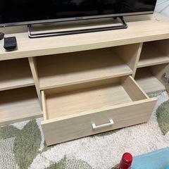 テレビ台の画像
